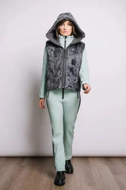 Cori Lamb Ski Vest Women Ski Layers