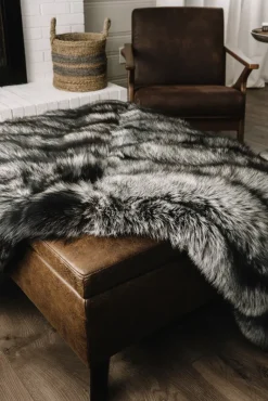Online Silver Fox Fur Throw Women Fox|Home Decor